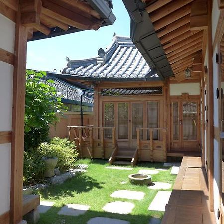 Sarangroo Hotel Jeonju Exterior photo