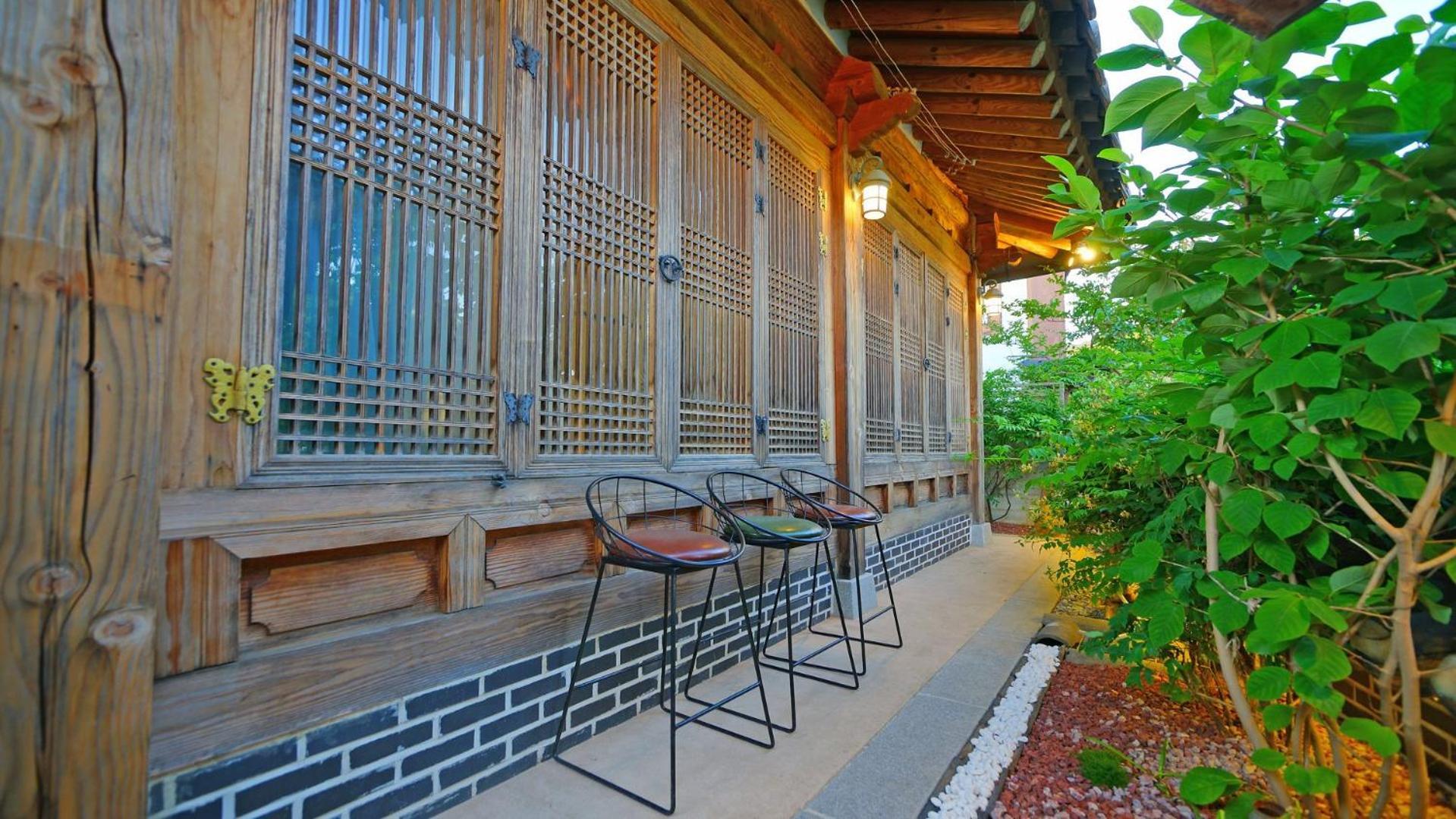 Sarangroo Hotel Jeonju Exterior photo