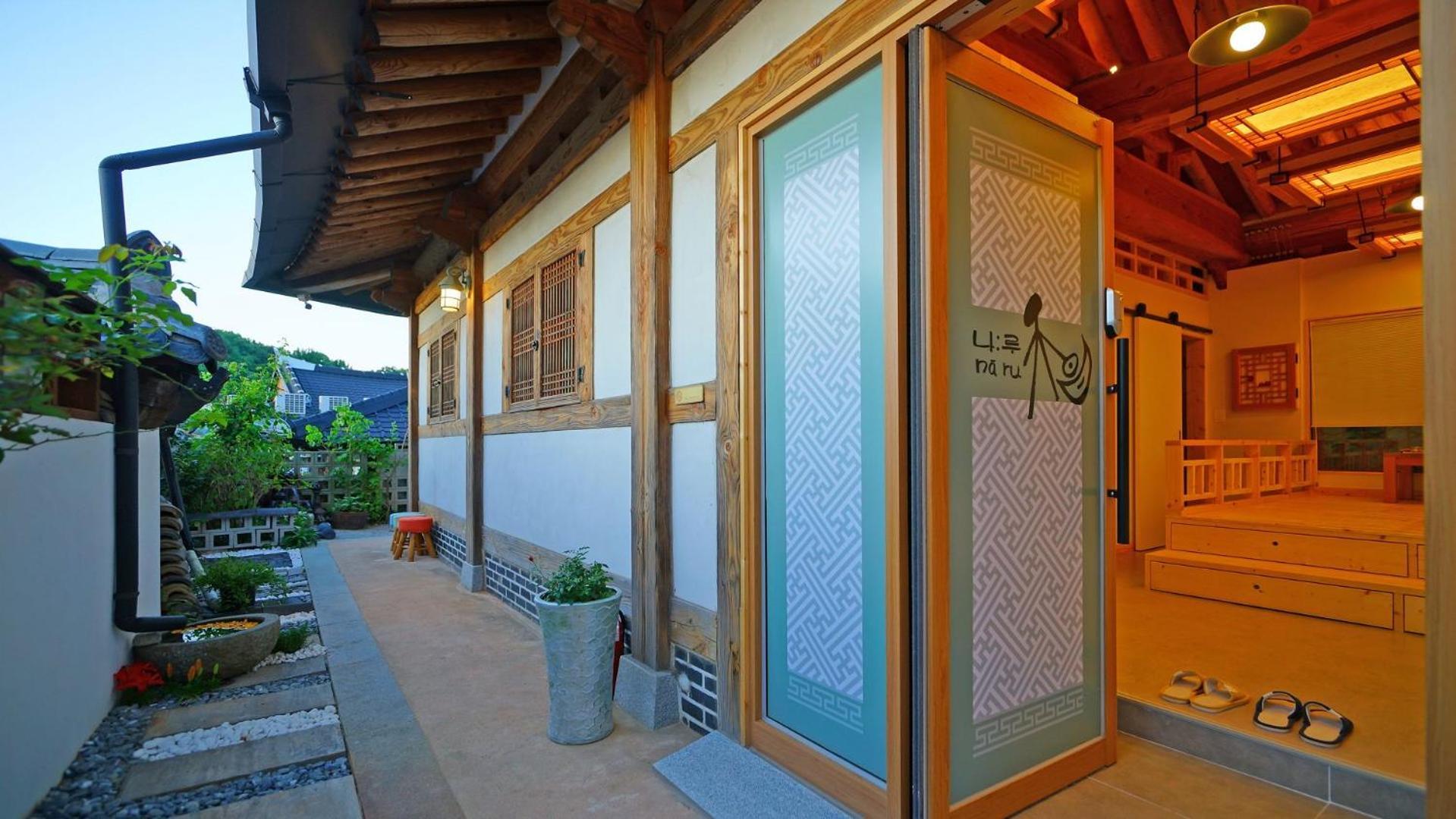 Sarangroo Hotel Jeonju Exterior photo